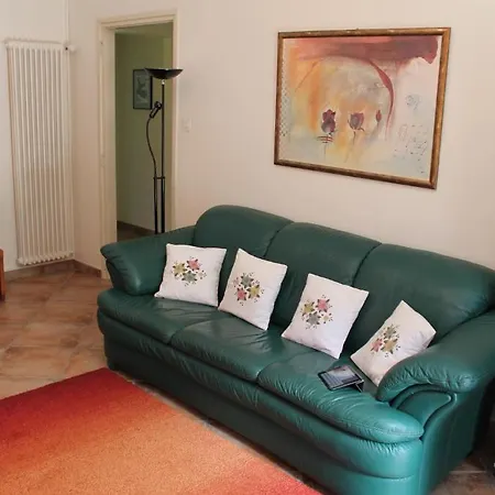 Casa Rosmarino Gordola