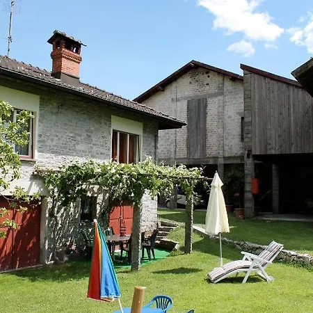 Casa Rosmarino * Gordola