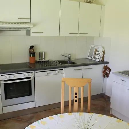 Casa Rosmarino Hébergement de vacances Gordola