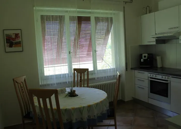 Casa Rosmarino * Gordola